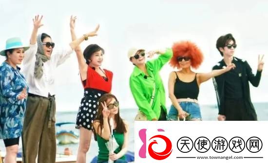 74岁刘晓庆穿泳装录节目自信凹造型活力四射