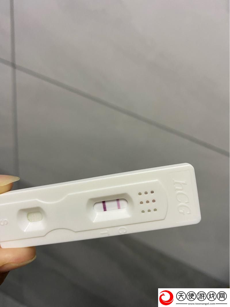 C深T浅的痕迹下