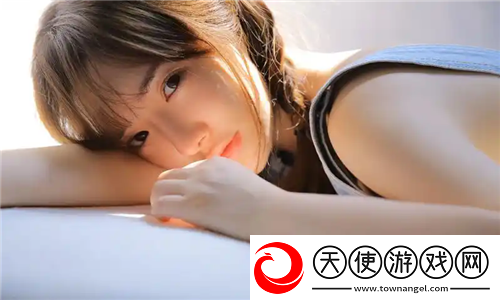 瞒着老公加班的HR中字火了