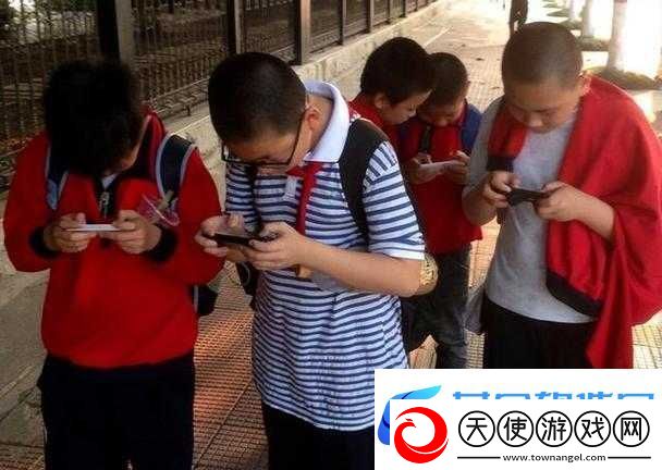 一小孩与姐姐玩萝卜游戏欢乐多趣事不断
