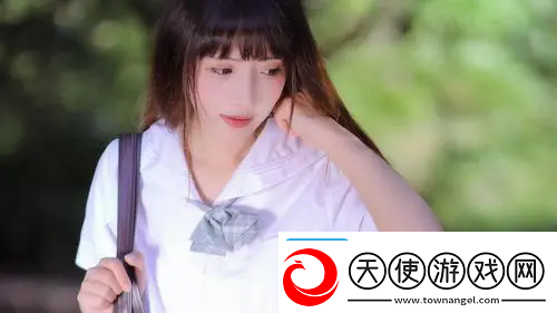 动漫c黄扒衣服做小电影友
