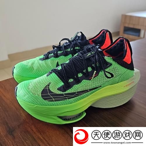 Zoom与人性Zoom2区别