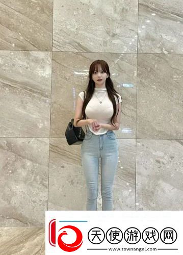 丰满的女邻居
