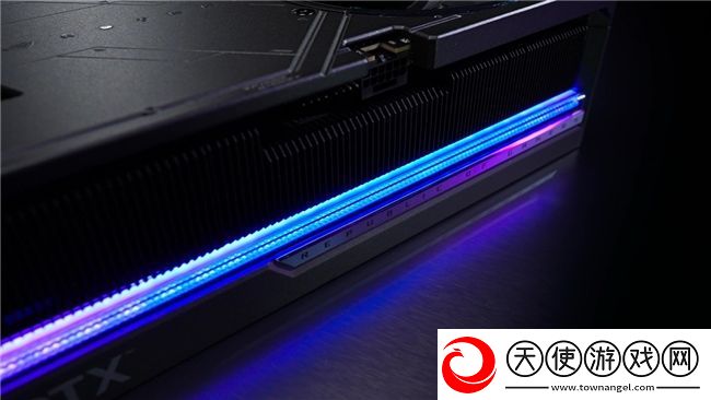 蛇年有新意！华硕携全新RTX