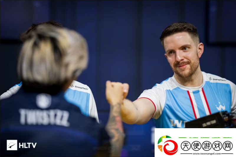 Twistzz