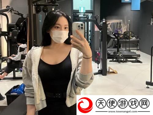 “丰满的 子2理伦身”爆红全网，细节之美让网友惊叹不已，简直太心动！