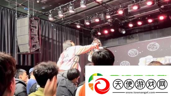 不追内娱的年轻人沉迷地下偶像