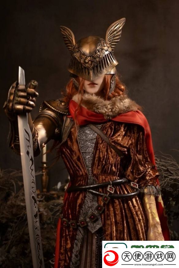 毛妹COS老头环“女武神”玛莲妮亚