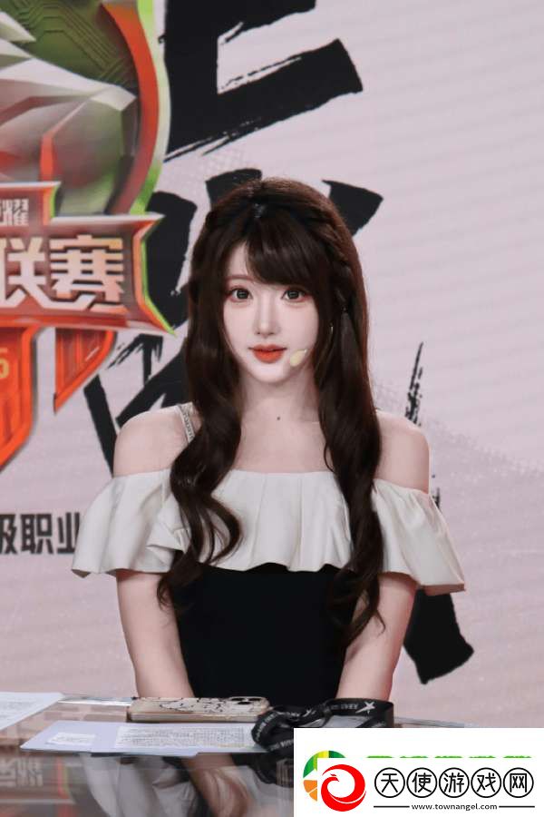 琪琪发布K甲解说席自拍并配文