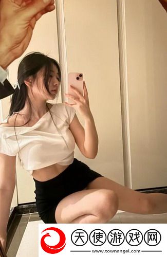三年大全国语中文版免费播放，网友热议：看完真是笑到抽筋，简直是神作啊！