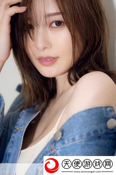 白石麻衣绝美风采！探索乃木坂46手游角色TOP10魅力之旅