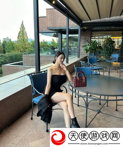 三级大胆人文艺术的文化内涵，网友：探索无畏的艺术精神与深厚的文化底蕴，真是让人惊叹！