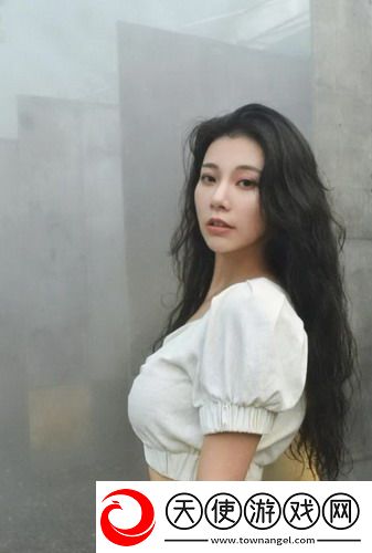 妈妈和女婿免费播放电视剧，网友热议：家庭关系再升温，情感碰撞引人入胜！