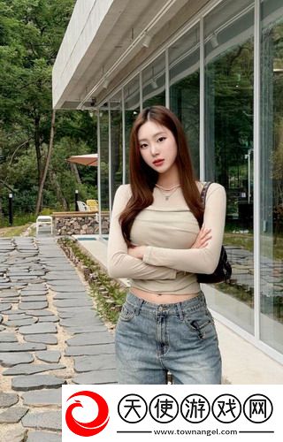 成品人国产剧情久久，网友感慨：国产影视作品的独特魅力与情感共鸣，真是让人欲罢不能！