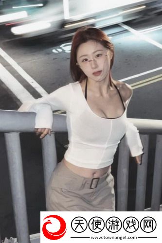 ysl水蜜桃86满十八岁到底会不会变黑?揭秘真相与使用心得!