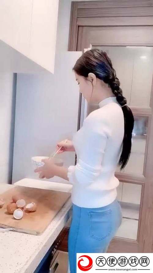 小婕子太紧了进不去