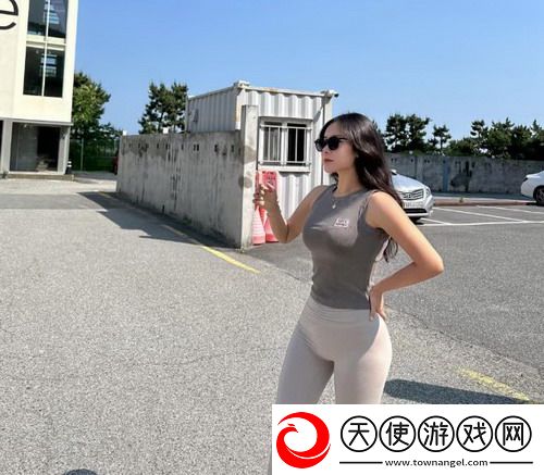 青草久久天堂午夜：在宁静夜色中感受心灵的归宿与安宁！