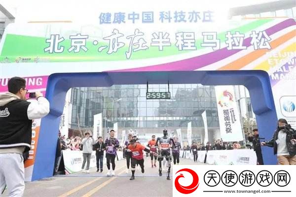 中国机器人再度惊呆外国大佬!下个月将跑马拉松!