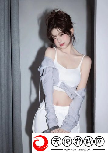少女高清精品免费综合中文：探索少女世界的高清盛宴，触碰青春的每个细节与梦想！