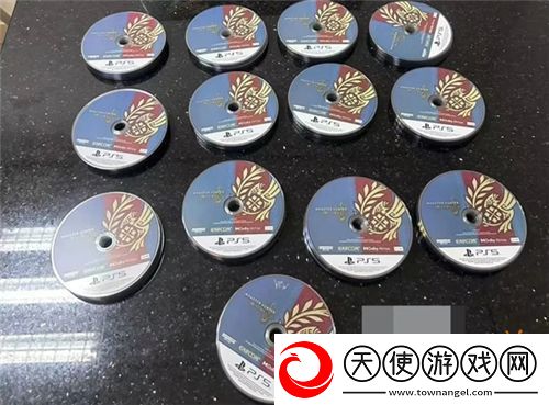 女子贴身藏156张怪物猎人