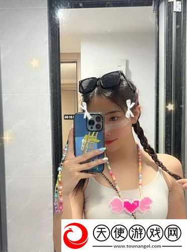 金花瓶楷梅花2观看：感受深厚文化底蕴与独特艺术魅力的完美结合！