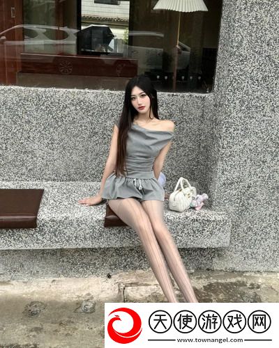 七**55.66a，网友：这只猫真是色彩斑斓，宛如梦幻般的存在，令人目不暇接！