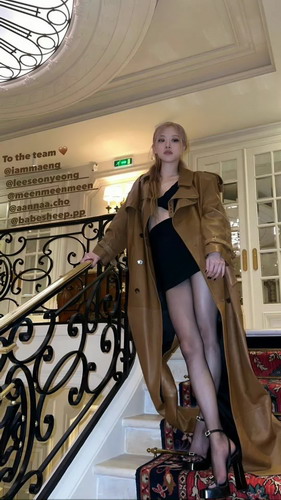 《女员工的滋味》HD免费观看，网友：感受职场女性的多重角色与心路历程，真是太动人了！