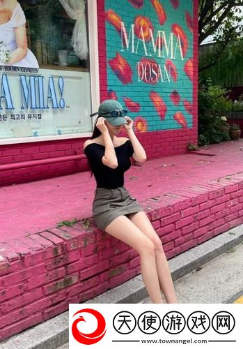 大姨姐晚上让你开张嘴是什么歌,网友感叹:这句歌词背后的深意让人无法抗拒,真是太有意思了!